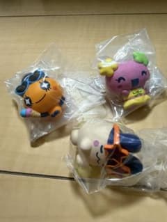 たまごっち みんなでバカンスミニフィギュア 3点セットのサムネイル