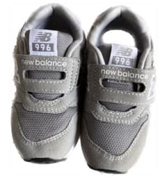 ニューバランス ベビーシューズ グレー IZ996のサムネイル