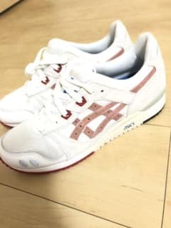 ロニーRONNIE FIEG KITH × ASICS GEL-LYTE IIIのサムネイル