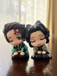 Demon Slayer Gacha Shoulder-Slamming Fig Tanjirō Kamado&Butterfly Shinobu