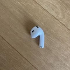 AirPods 4 右耳のサムネイル