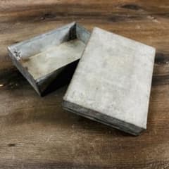 昭和レトロ ビンテージ ブリキ缶 小物入れ ティン缶 ピルケース