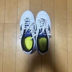 Mizuno フットサルシューズ ホワイト ブルーのサムネイル