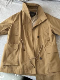 新品未使用ZARA マウンテンパーカー ベージュ