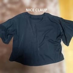 NICE CLAUP 半袖カットソー ブラック　黒　シンプルのサムネイル