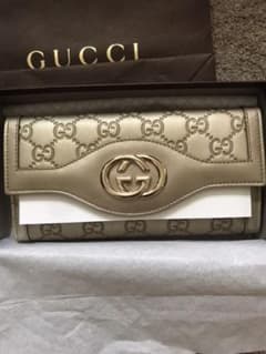 【たら様専用】GUCCI グッチ 長財布のサムネイル