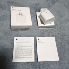 Apple 20W USB-C電源アダプタ MHJA3AM/Aのサムネイル