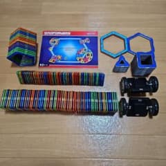 MAGFORMERS 【155ピース&車輪】　マグフォーマーのサムネイル