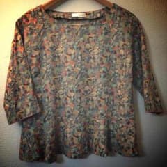Te chichi (テチチ)リバティプリント 七部丈カットソーのサムネイル
