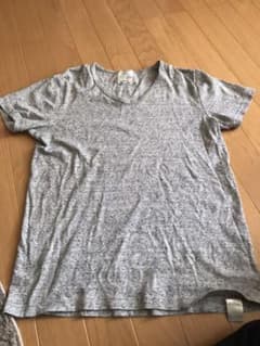 Tシャツ　b&yのサムネイル