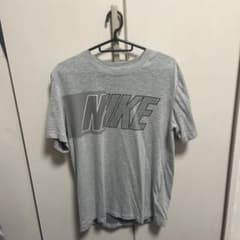 NIKE DRI-FIT Tシャツ グレー Mサイズのサムネイル