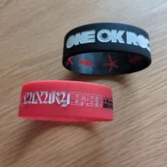 ONE OK ROCK LUXURY DISEASE ラバーバンド 2種セット - メルカリ
