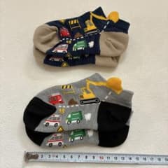 【イオン】キッズ 靴下 働く車 ショベルカー 2足のサムネイル