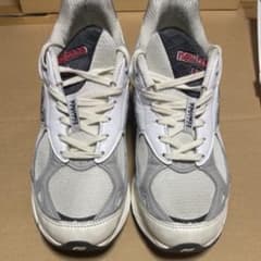 New Balance 990のサムネイル