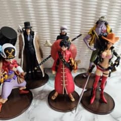 ワンピース　6体セットのサムネイル