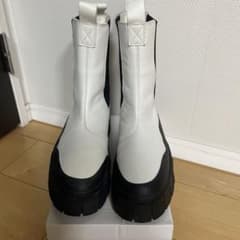 PUMA サイドゴアブーツ ホワイト/ブラック UK6のサムネイル