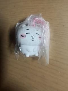 ちいかわマスコットつきビスケットのサムネイル