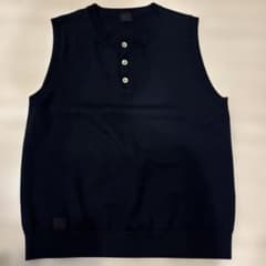 パパス　Papas 紺色ベストのサムネイル