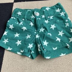 REPIPI ARMARIO 星柄 ショートパンツのサムネイル