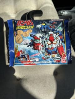 ガンダム V作戦ビスケット 組立式ミニキット付きのサムネイル