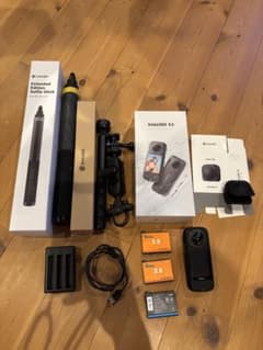 Insta 360 X3 セット　　美品のサムネイル