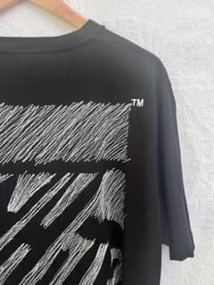美品/刺繍モデル Off-White 23SS Tシャツ 黒 2XLのサムネイル