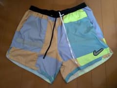 NIKE ナイキ メンズ パッチワークショートパンツ ランニングパンツ　XLのサムネイル