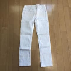 UNIQLO デニムパンツのサムネイル