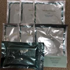 スパデグラン　ファームアップマスク　新品⭐︎のサムネイル