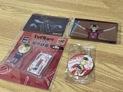ハイキュー!! 孤爪研磨 グッズ 4点まとめ売り アクリルスタンド 缶バッジのサムネイル