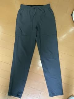 ルルレモンパンツ　最終値下のサムネイル