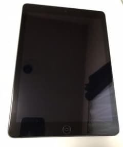 【大幅値下げ中】iPad Air 1 WI-FI 16GB(オマケ付)のサムネイル