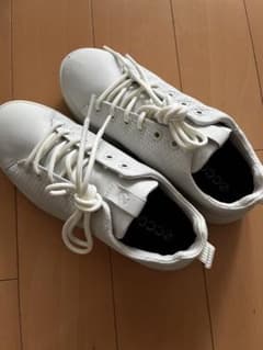ECCO GTX ホワイト スニーカー　ゴアテックス　防水　23センチ　36