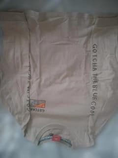 GOTCHA 長袖Tシャツ ベージュ Mサイズのサムネイル