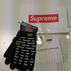 supreme グローブのサムネイル