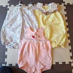 夏用ロンパース　３枚セット　女の子のサムネイル