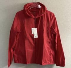 【未使用】UNIQLO ウィメンズ ポケッタブル ＵＶカットパーカ L Redのサムネイル