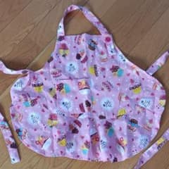 幼児、女の子用エプロンのサムネイル