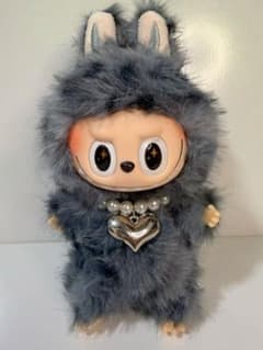 【海外限定・即日発送】LABUBU ラブブ ジモモ エンジェル 天使　１点限定のサムネイル