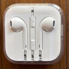 iphone5s 純正マイク付きステレオ3.5mmイヤホンのサムネイル