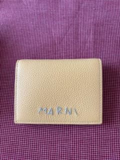 マルニ刺繍ロゴ 折り財布 ツートンカラー イエロー - メルカリ