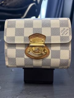 もかめろ様★ LOUIS VUITTON ダミエ・アズール 二つ折り財布 美品 もかめろ様☆ LOUIS VUITTON ダミエ・アズール 二つ折り財布 美品