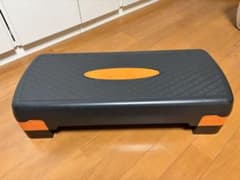 エアロビクス ステップ台 踏み台昇降運動のサムネイル
