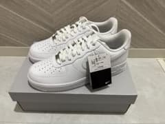 新品未使用 希少Nike Air Force 1 ホワイト '07 28.0cmのサムネイル