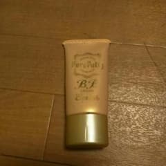 毛穴パテ職人 BBクリーム エンリッチのサムネイル