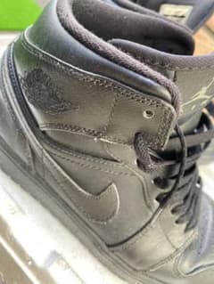 NIKE airjordan1のサムネイル