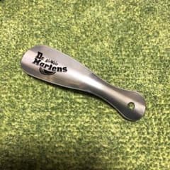 ドクターマーチン　靴べらのサムネイル