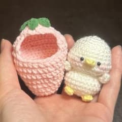 え*り様 モコモコいちご 着ぐるみ あひる キーホルダー あみぐるみ ぬいぐるみのサムネイル