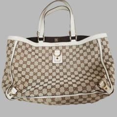 GUCCI グッチ　ラージ アビー D リング トート GUCCI グッチ ラージ アビー D リング トート - メルカリ