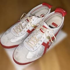 Onitsuka Tiger × Street Fighter 콜라보 스니커즈